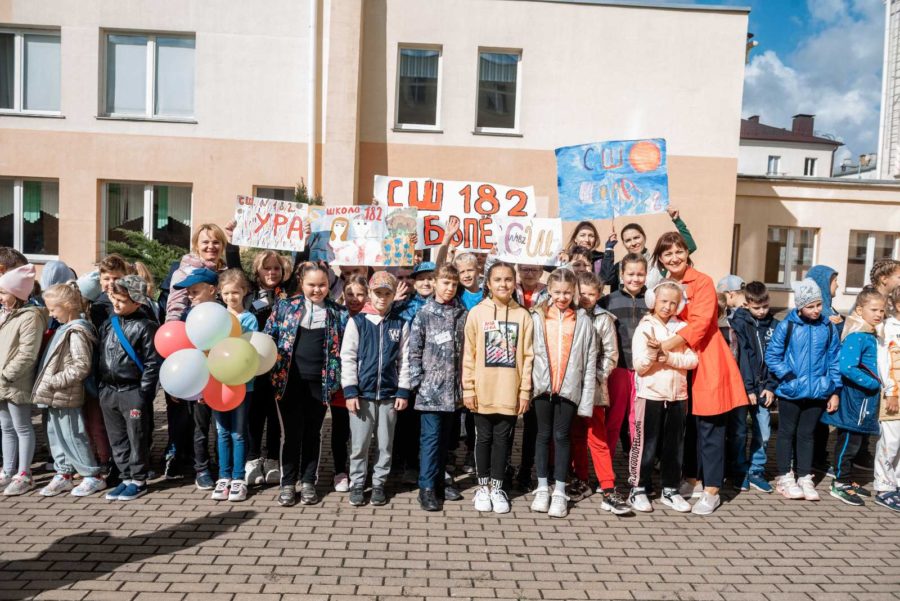 Школьники Партизанского района побывали в путешествии, посвященном Дню белорусской письменности