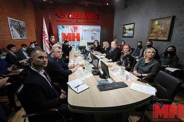 На диалоговой площадке в Минске обсудили взаимодействие предприятий и СМИ