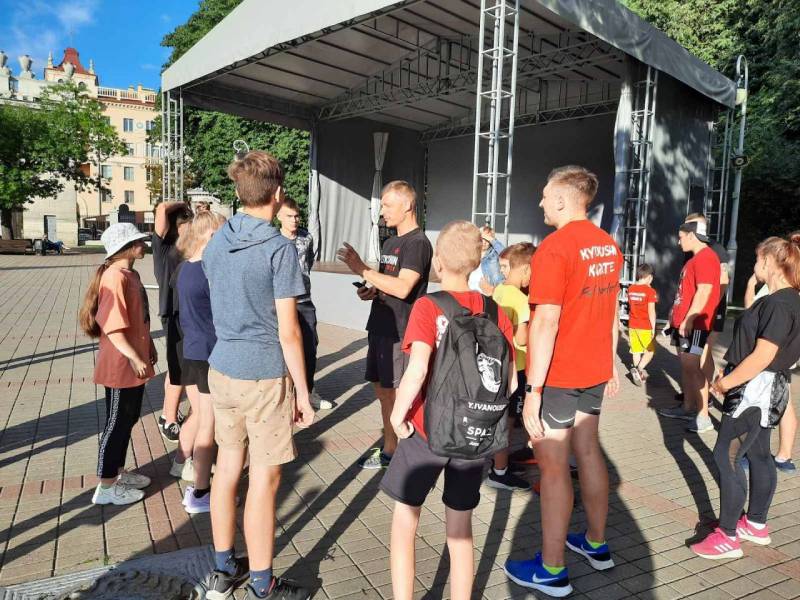 День здоровья и спорта завершился тренировкой в Центральном парке Горького