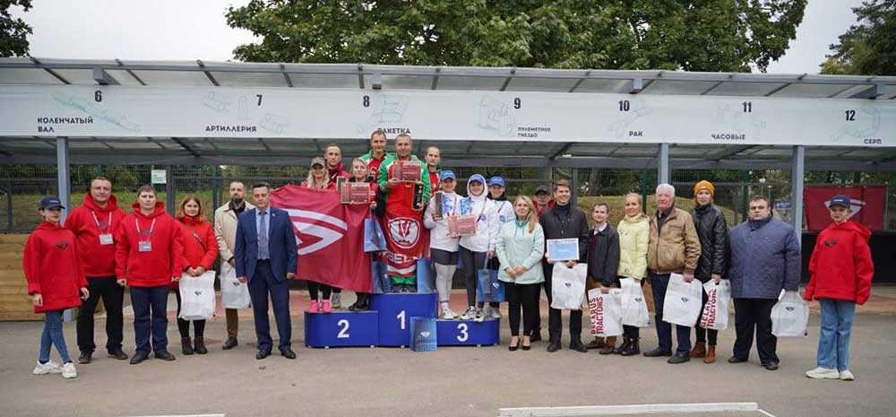 Команда Минского тракторного завода стала серебряным призёром открытого турнира по городошному спорту, посвящённому Всемирному дню туризма