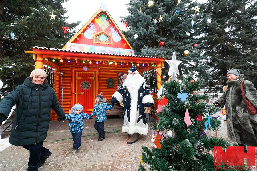 Домик Деда Мороза в парке Горького заработает 23 декабря