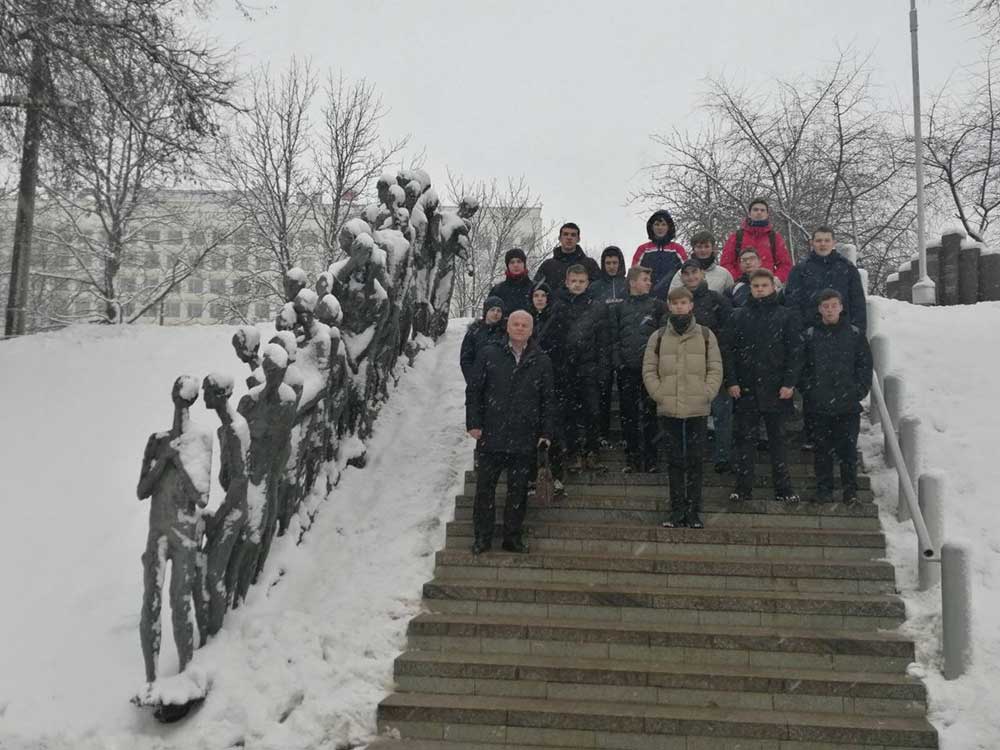 Вспомнить всё! Вспомнить каждого!